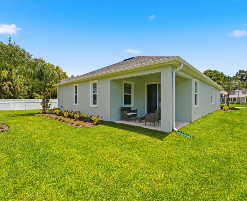 1 Pearl Exterior